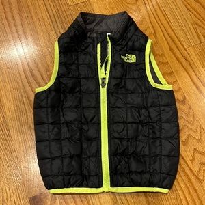 North face vest